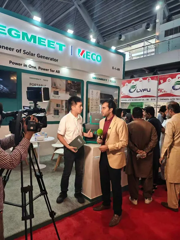MECO Power made its debut at the Pakistan Photovoltaic Energy Storage Exhibition.webp